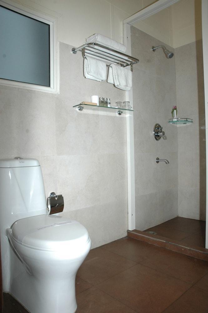 Aamod Resort Shimla Exterior foto